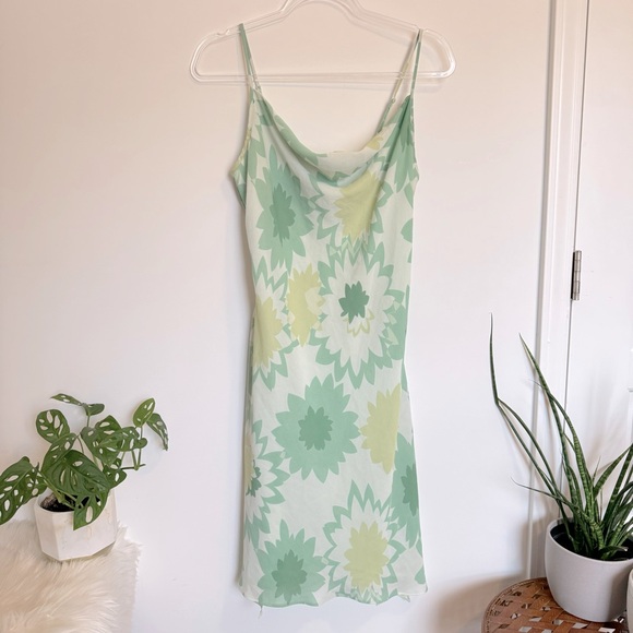 Express Vintage Green Floral Y2K Slip Dress - Picture 4 of 8